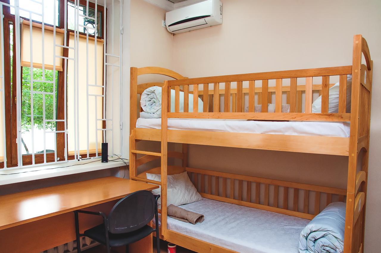 קייב Globus Hostel מראה חיצוני תמונה
